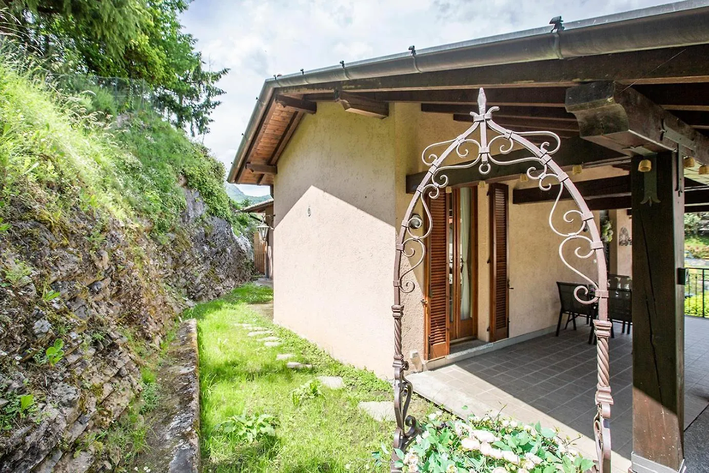 Holiday home L'Acero Rosso - Giardino Privato E Box Auto Villa Menaggio