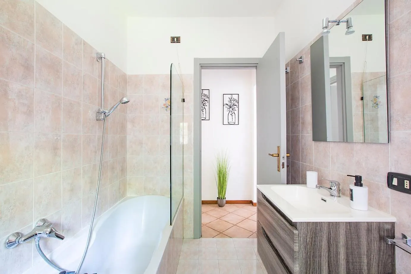 Holiday home L'Acero Rosso - Giardino Privato E Box Auto Villa Menaggio